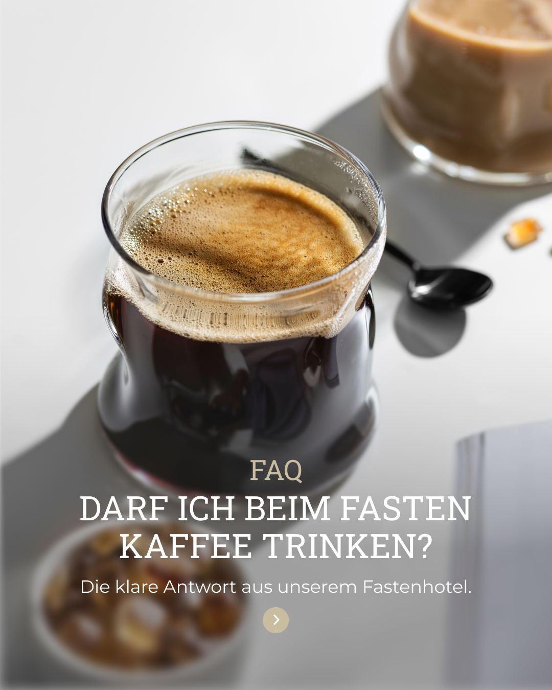 Beitragsgrafik: FAQ: Darf ich beim Fasten Kaffee trinken?
